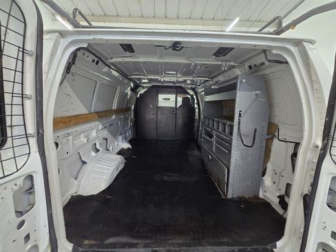 Used 2012 Ford E-150 and Econoline 150 RWD image 11