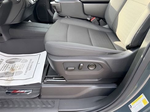 New 2026 Chevrolet Silverado 1500 Custom Trail Boss w/ LPO, Dark Essentials Package image 16