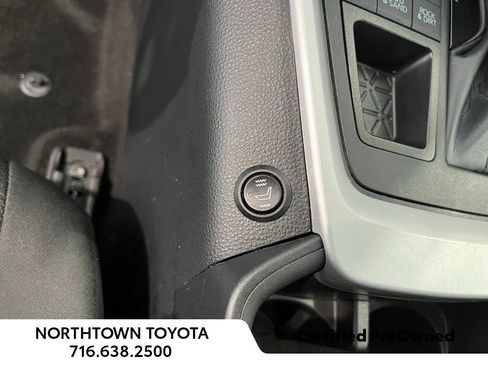 Used 2023 Toyota RAV4 XLE image 17