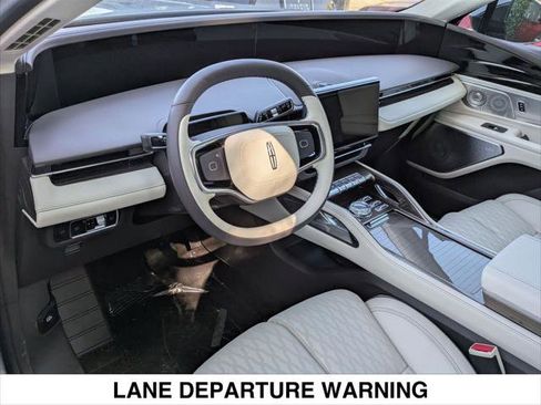 New 2026 Lincoln Nautilus Black Label image 7