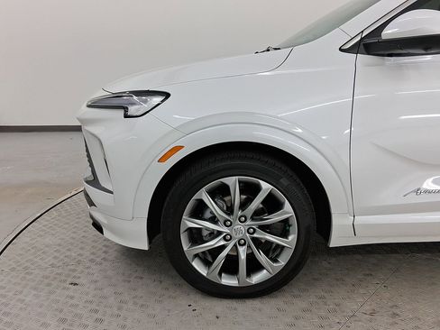 Used 2025 Buick Encore GX Avenir w/ Avenir Technology Package image 11