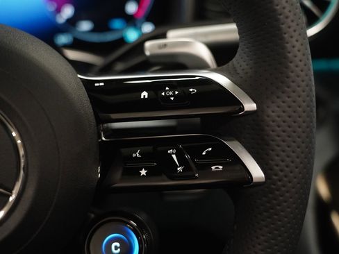 Certified 2024 Mercedes-Benz SL 43 AMG image 21