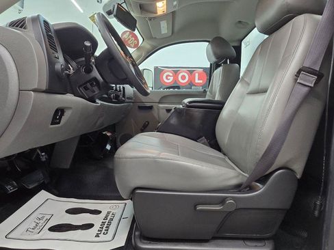 Used 2014 Chevrolet Silverado 3500 W/T RWD image 16