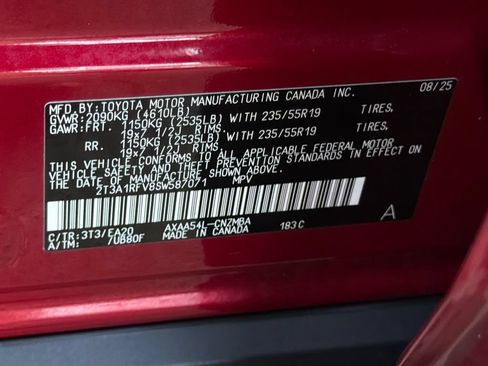 Used 2025 Toyota RAV4 XLE Premium w/ Weather Package AWD/4WD image 33