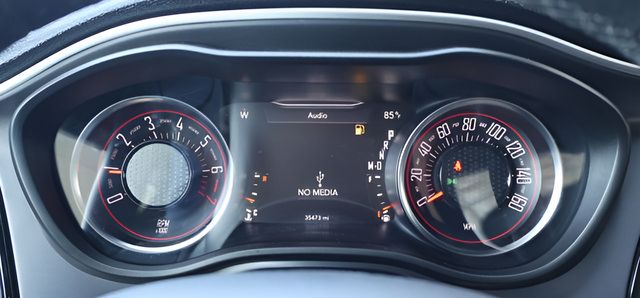 Used 2019 Dodge Challenger SXT RWD image 19
