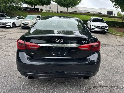 Used 2018 INFINITI Q50 Luxe w/ Essential Package (3.0T Luxe) AWD/4WD image 6