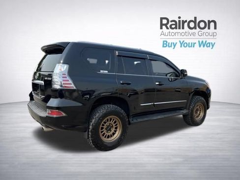 Used 2014 Lexus GX 460 w/ Premium Package AWD/4WD image 7