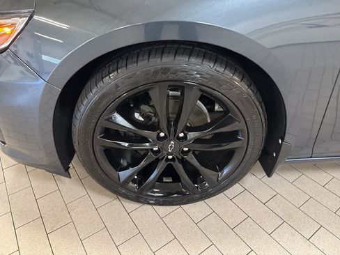 Used 2021 Chevrolet Malibu LT w/ Sport Edition image 9