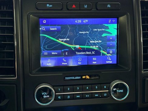 Used 2021 Ford Expedition Limited image 21