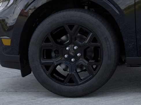 New 2025 Ford Maverick XLT w/ XLT Luxury Package image 23