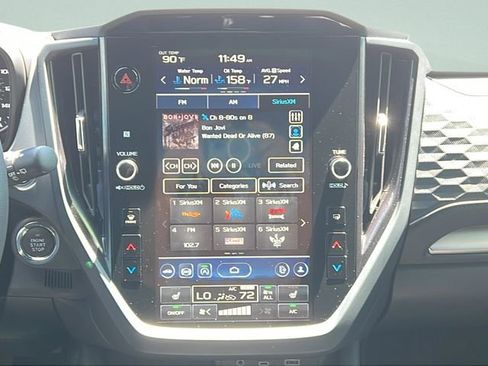 Used 2025 Subaru Forester Premium AWD/4WD image 14