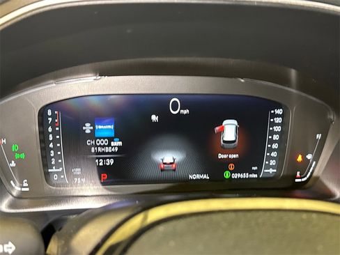 Certified 2023 Honda Pilot Elite image 38