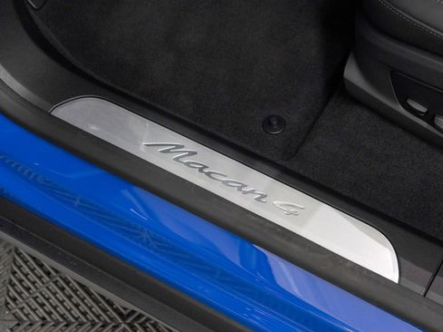 New 2026 Porsche Macan 4 Electric AWD/4WD image 31