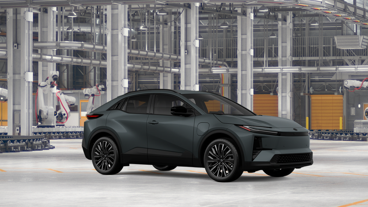 New 2027 Toyota C-HR AWD/4WD image 16