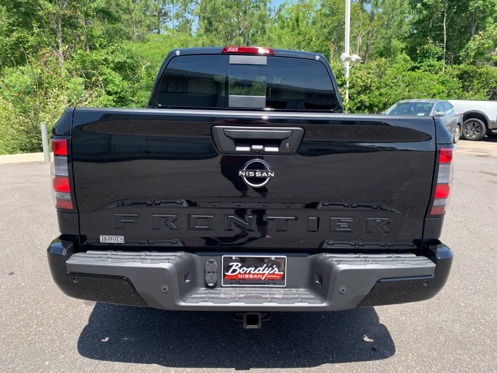 New 2026 Nissan Frontier SV w/ SV Convenience Package RWD image 5