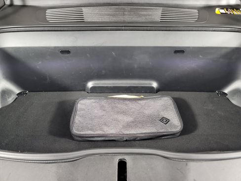 Used 2022 Rivian R1T Adventure AWD/4WD image 14