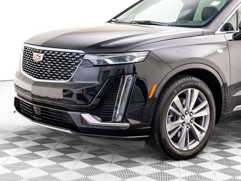 Used 2024 Cadillac XT6 Premium Luxury w/ Technology Package image 35