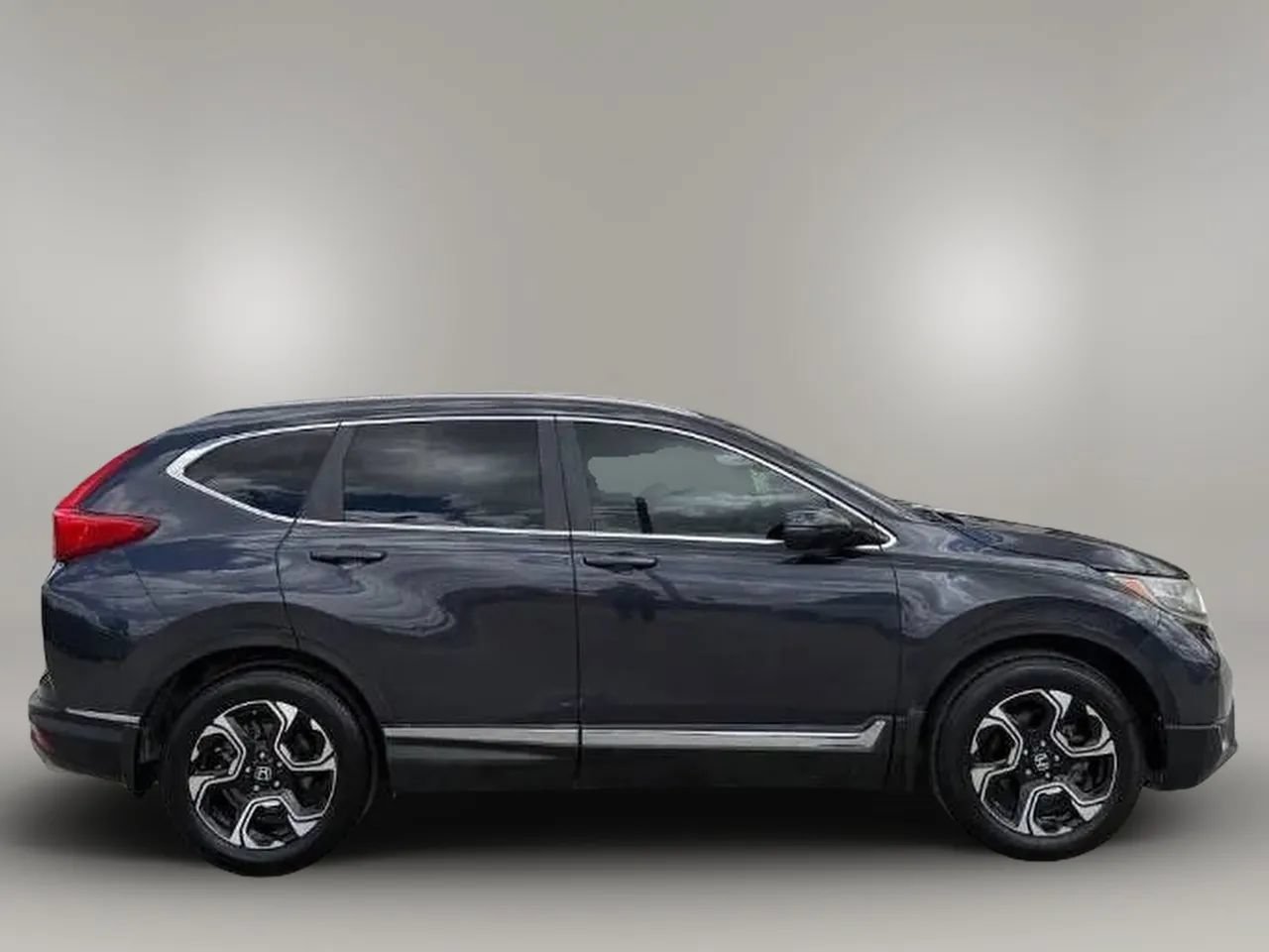 Used 2017 Honda CR-V Touring image 8