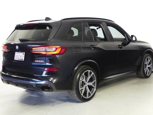 Used 2020 BMW X5 M50i w/ Executive Package image 7