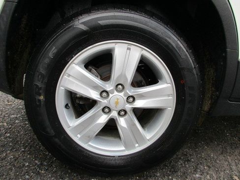 Used 2018 Chevrolet Trax LS image 14