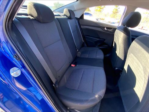 Used 2021 Hyundai Accent SE image 18