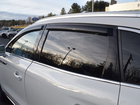 Used 2021 Lincoln Nautilus Reserve image 7