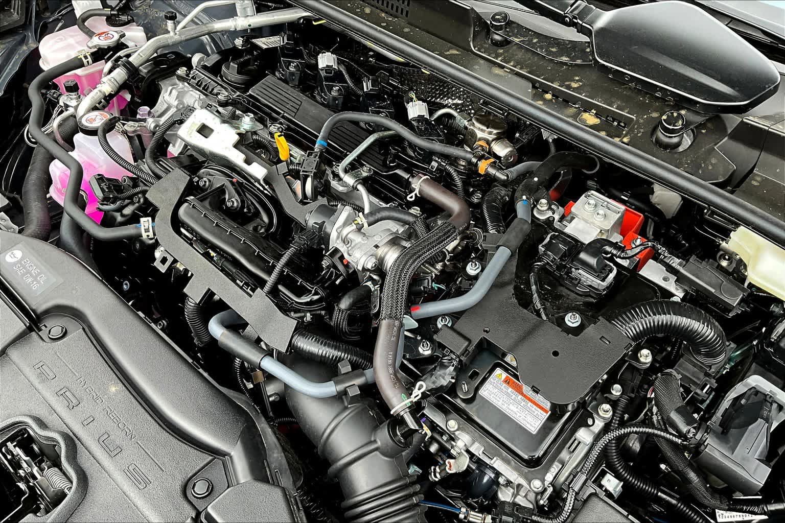 Used 2025 Toyota Prius Limited w/ Limited Premium Package FWD image 19
