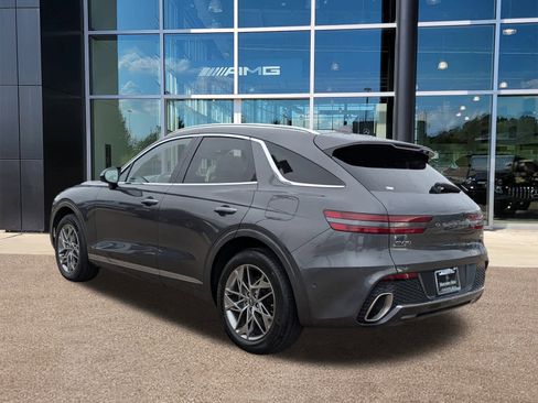 Used 2022 Genesis GV70 2.5T w/ Advanced Package image 7