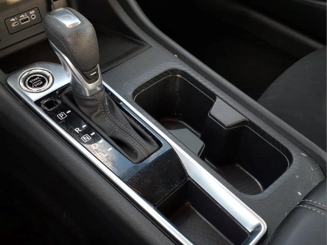 Certified 2025 Nissan Sentra SV w/ All-Weather Package FWD image 15