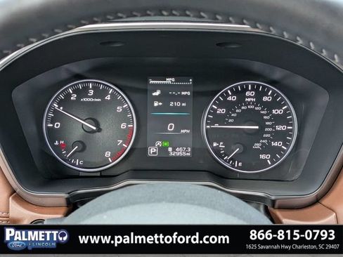 Used 2022 Subaru Outback Touring XT w/ Popular Package #2 AWD/4WD image 29
