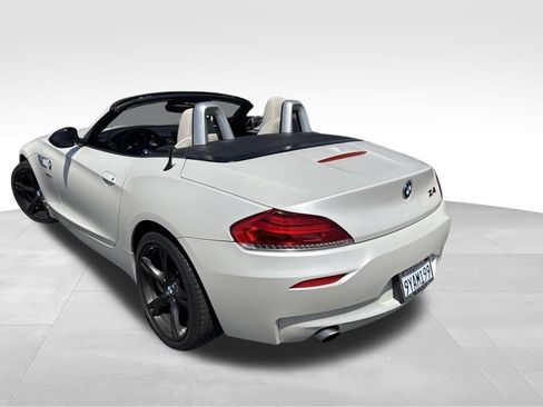 Used 2011 BMW Z4 sDrive35i RWD image 10