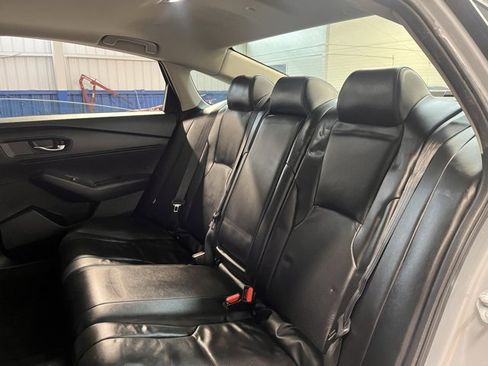 Used 2024 Honda Accord EX-L image 17