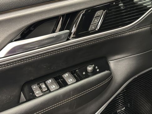 New 2026 Jeep Grand Wagoneer Limited AWD/4WD image 21