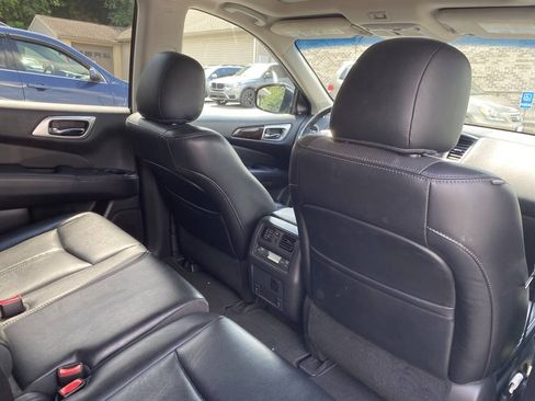 Used 2015 Nissan Pathfinder Platinum w/ Cargo Package FWD image 22