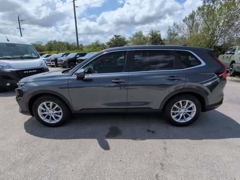 Used 2026 Honda CR-V EX image 8