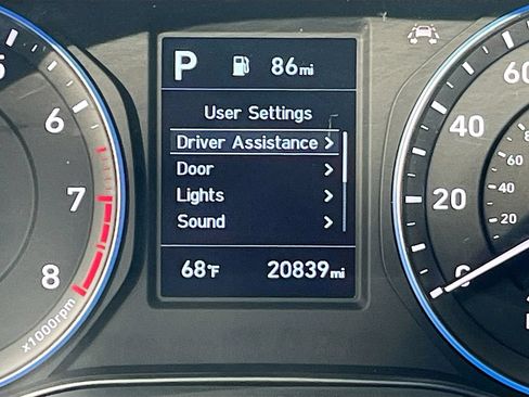 Used 2021 Hyundai Kona SE AWD/4WD image 12