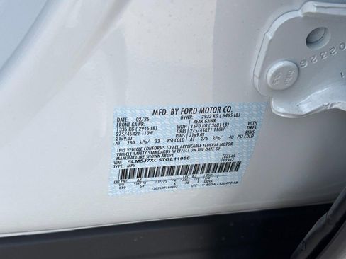 New 2026 Lincoln Aviator Reserve AWD/4WD image 24