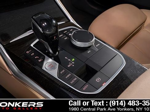 Used 2021 BMW 330e w/ Convenience Package RWD image 24