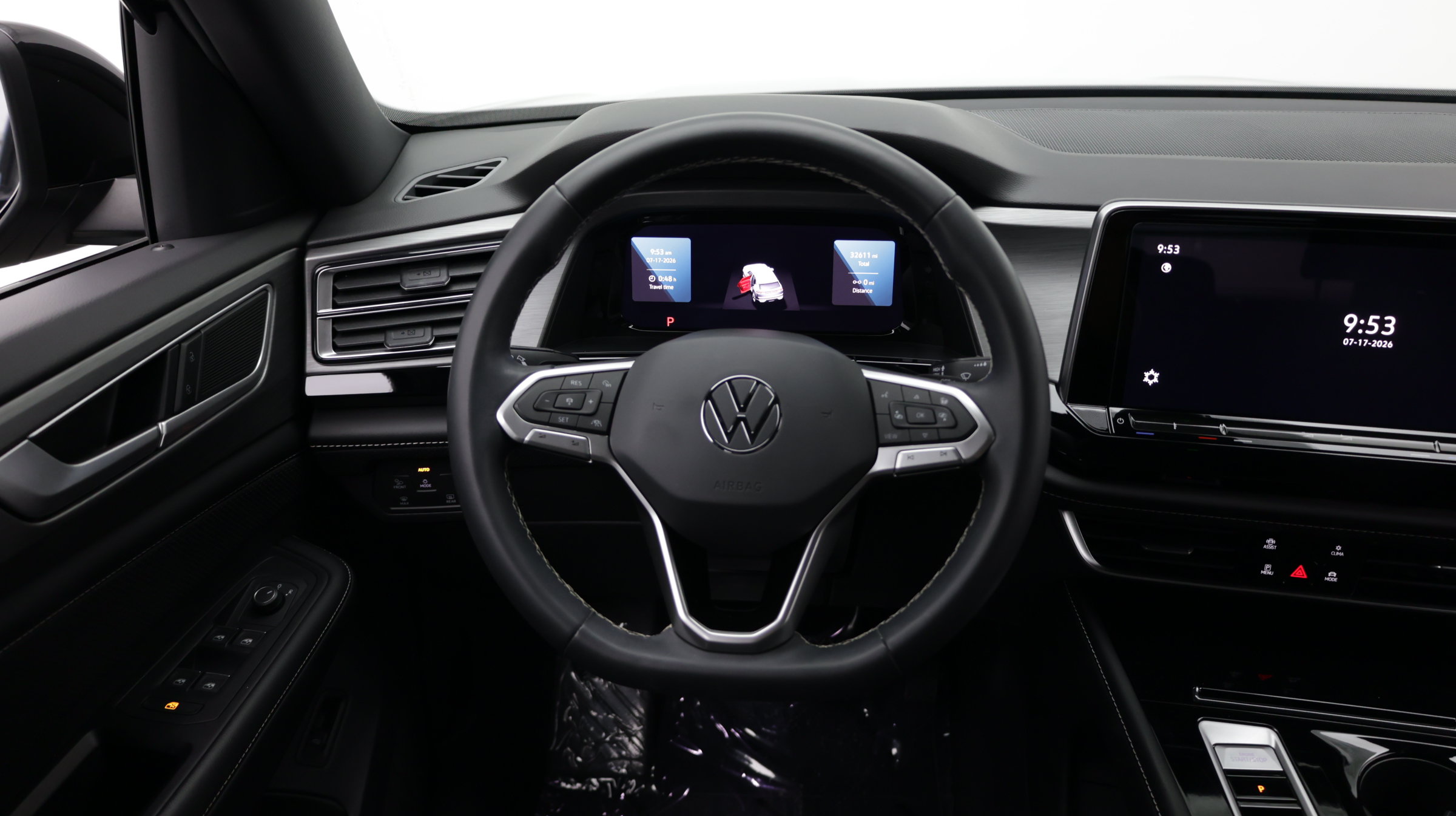 Used 2024 Volkswagen Atlas Cross Sport SE w/ Black Wheel Package FWD image 28