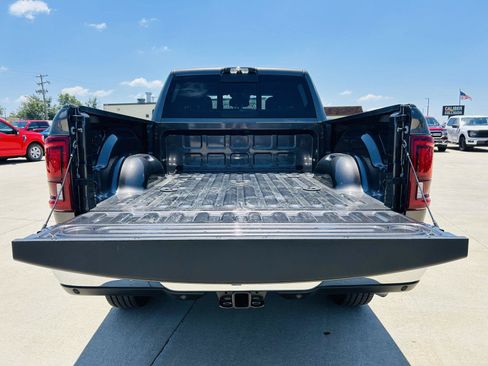 Used 2026 RAM 2500 Tradesman AWD/4WD image 29