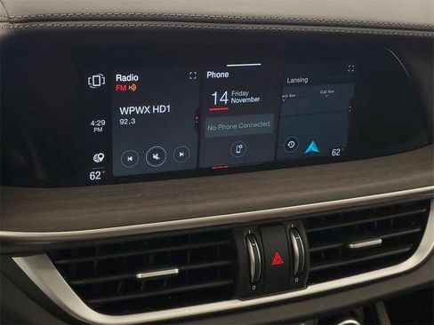 Used 2023 Alfa Romeo Stelvio Ti image 20