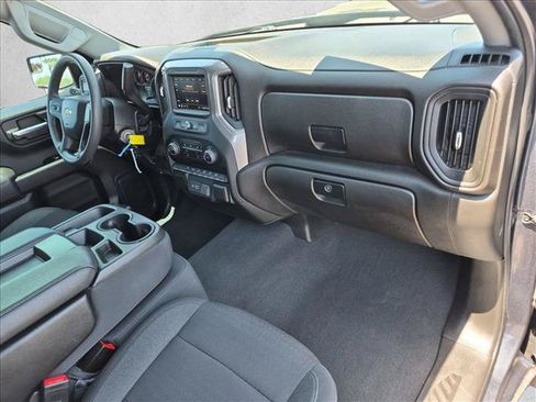 Certified 2022 Chevrolet Silverado 1500 Custom RWD image 27
