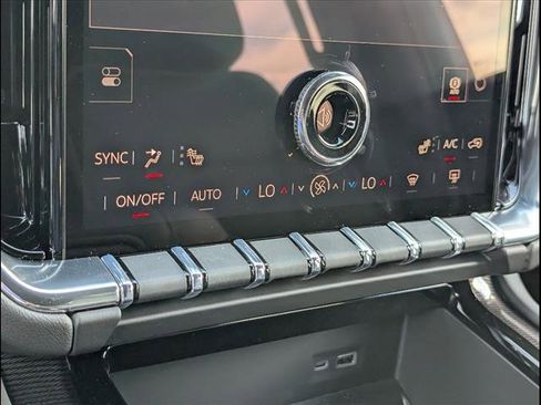 New 2026 GMC Yukon Elevation image 16