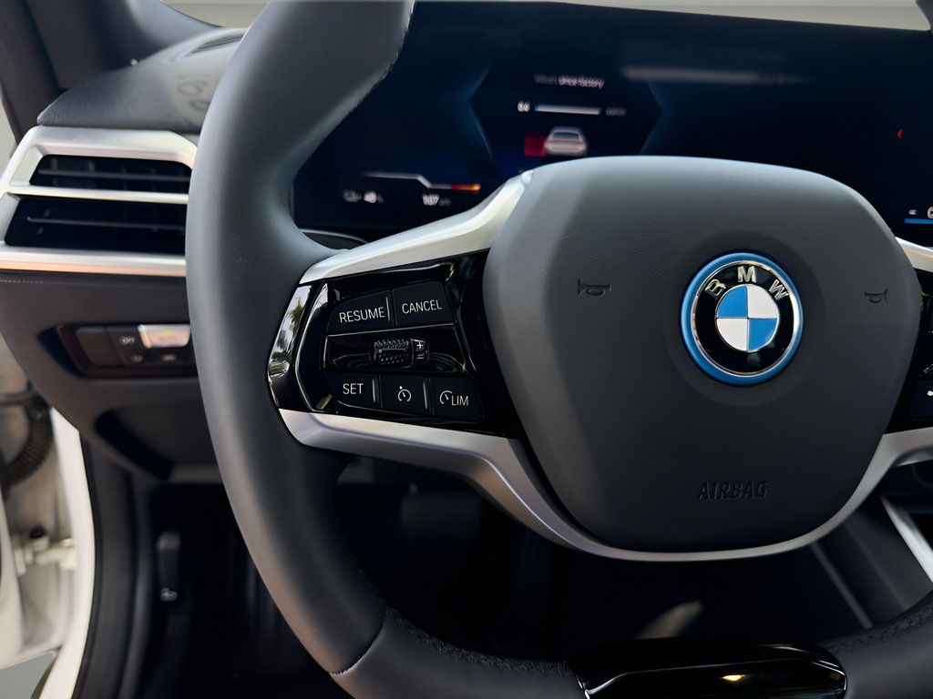 Used 2025 BMW i4 eDrive40 w/ Premium Package RWD image 18