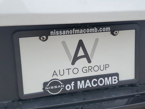 New 2025 Nissan Murano SV image 7