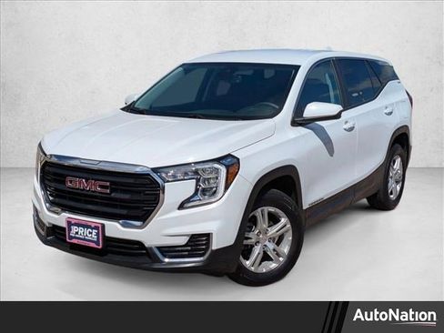 Used 2024 GMC Terrain SLE image 1
