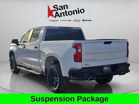 Used 2021 Chevrolet Silverado 1500 LT Trail Boss w/ Convenience Package II image 6