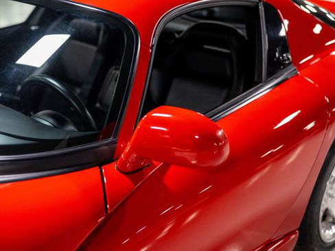 Used 1997 Dodge Viper GTS RWD image 23