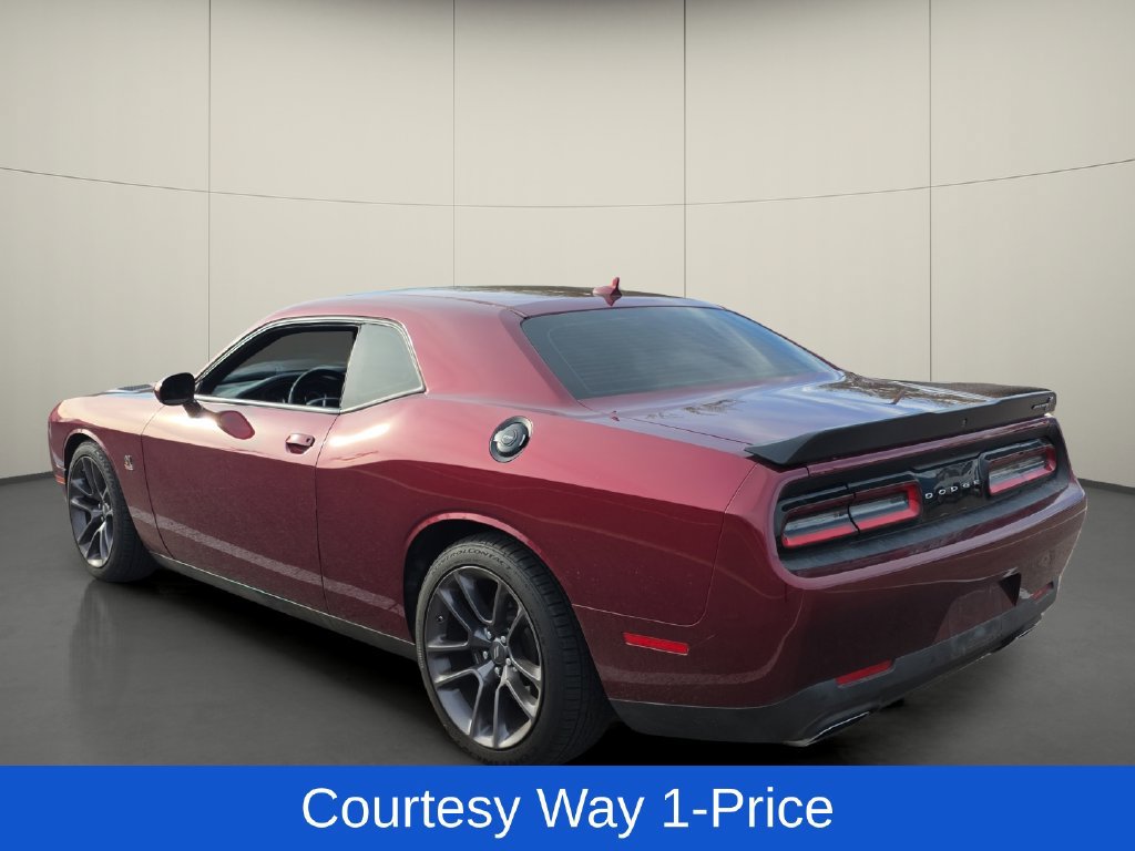 Used 2023 Dodge Challenger R/T Scat Pack RWD image 6