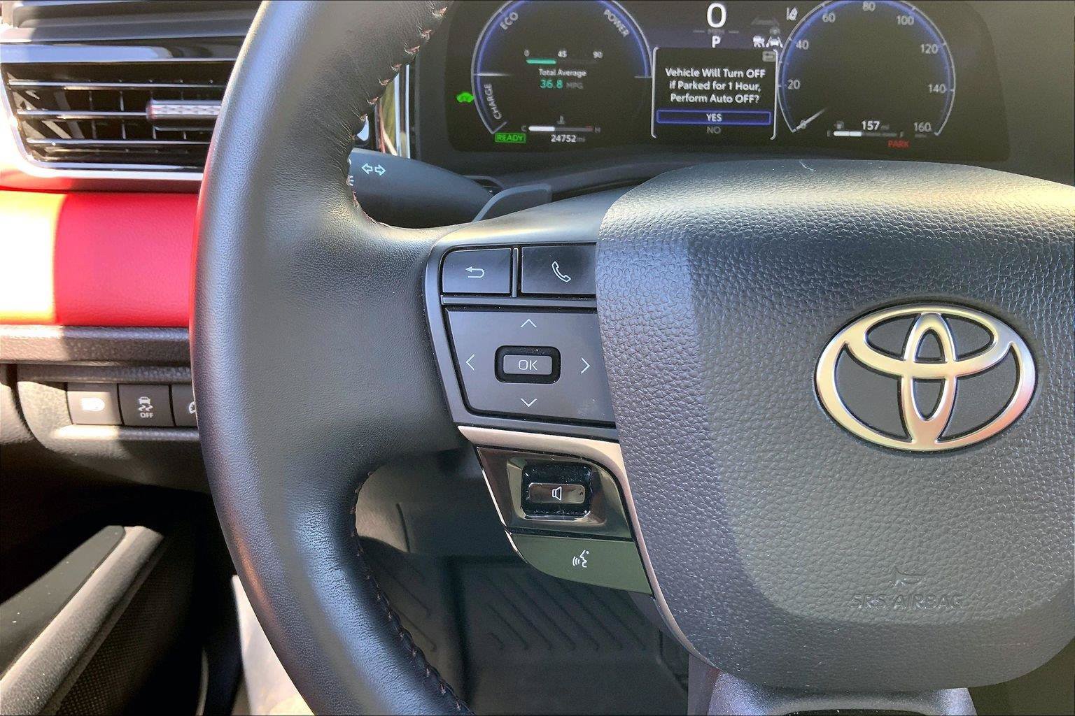 Used 2025 Toyota Camry XSE AWD/4WD image 17